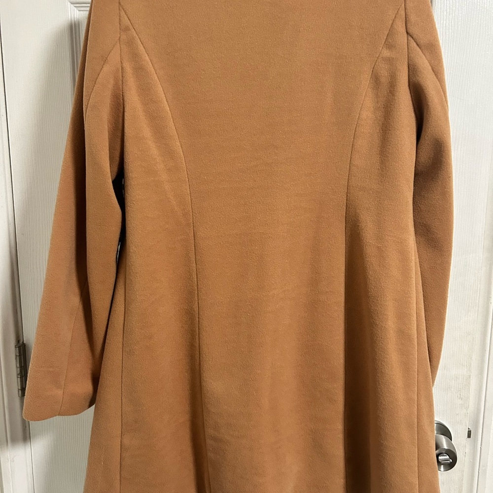 Forever 21 coat - Picture 3 of 3